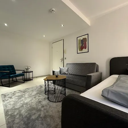 Ferienwohnung Schwarzwaldblick By Rabe - Netflix & Kaffee-Bar & Parkplatz Karlsruhe Exterior foto