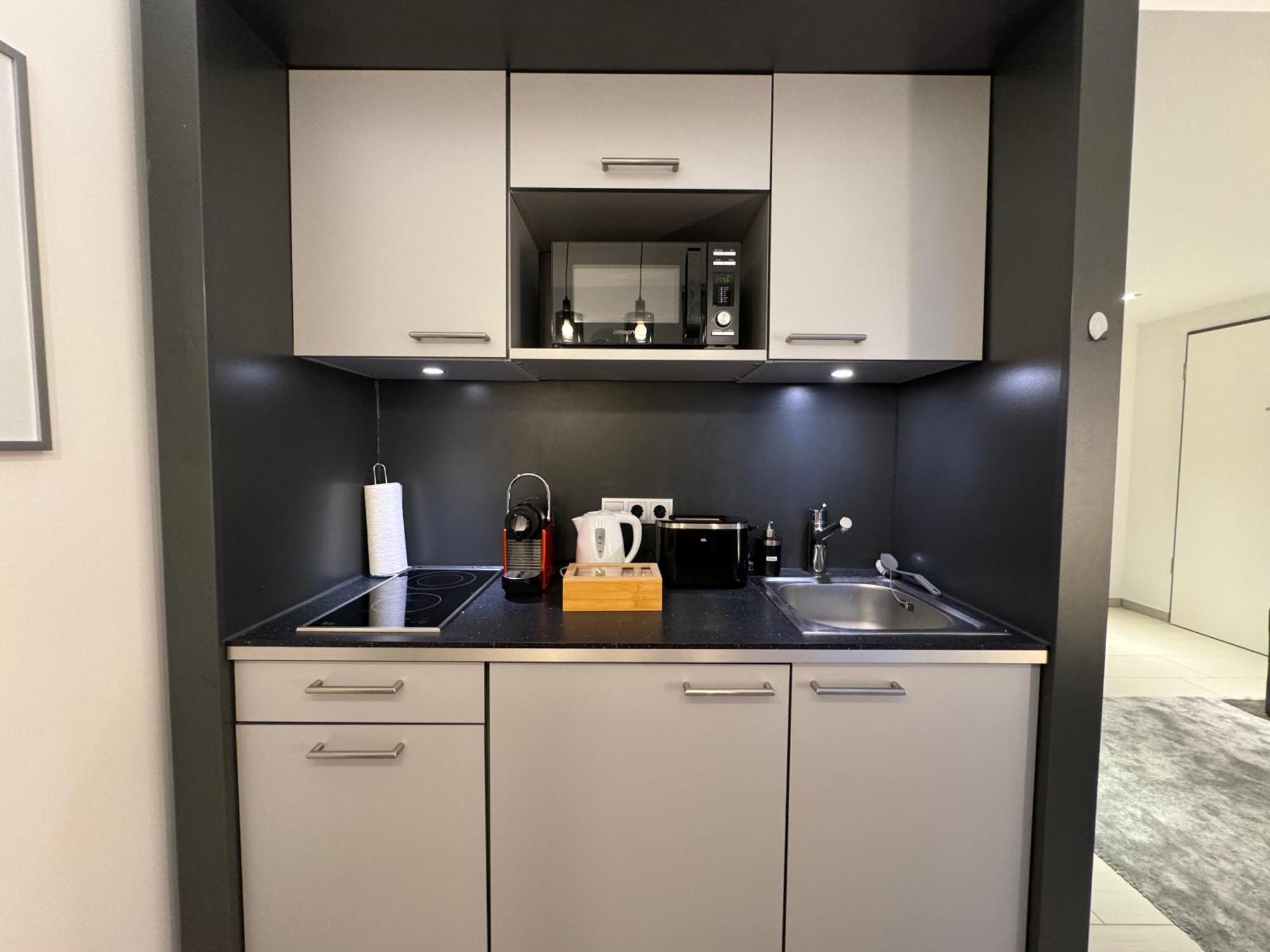 Appartamento Schwarzwaldblick By Rabe - Netflix & Kaffee-bar & Parkplatz Karlsruhe